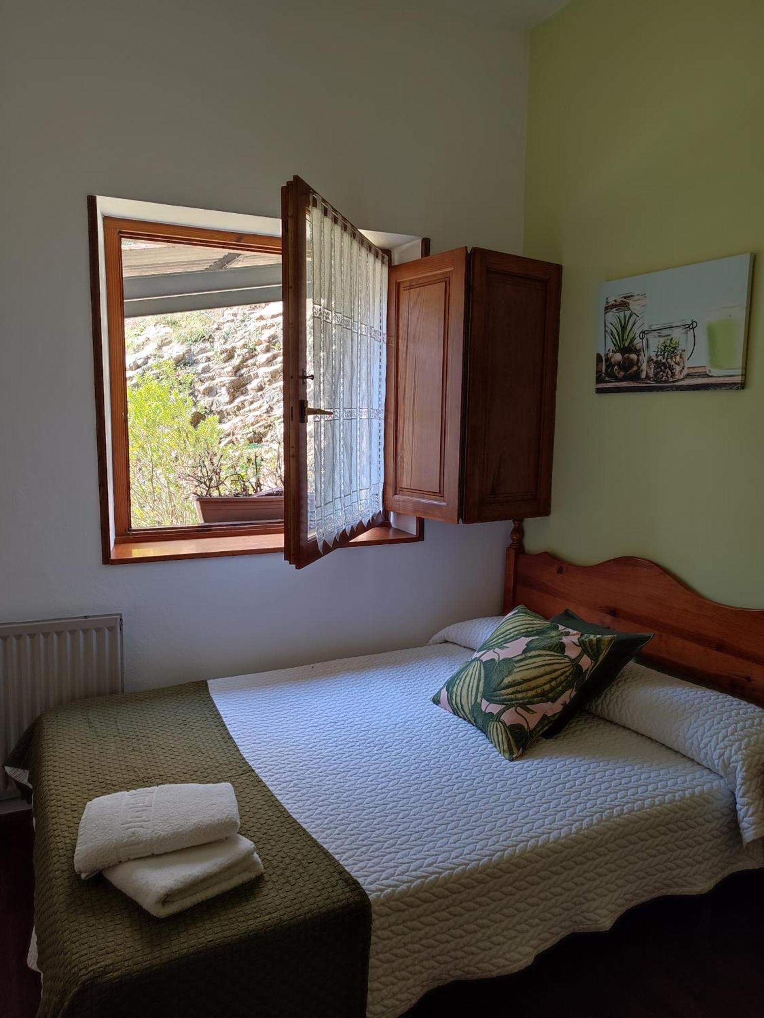 La Salmonera Cangas De Onis Caño Zimmer foto