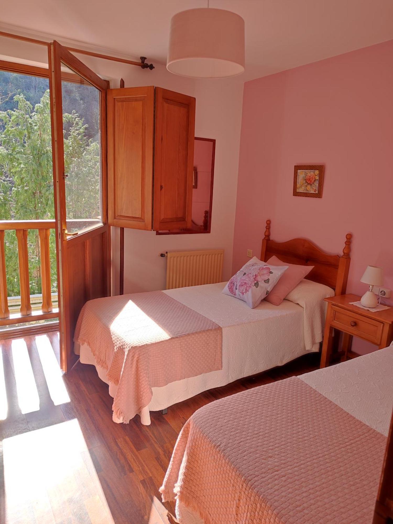 La Salmonera Cangas De Onis Caño Zimmer foto