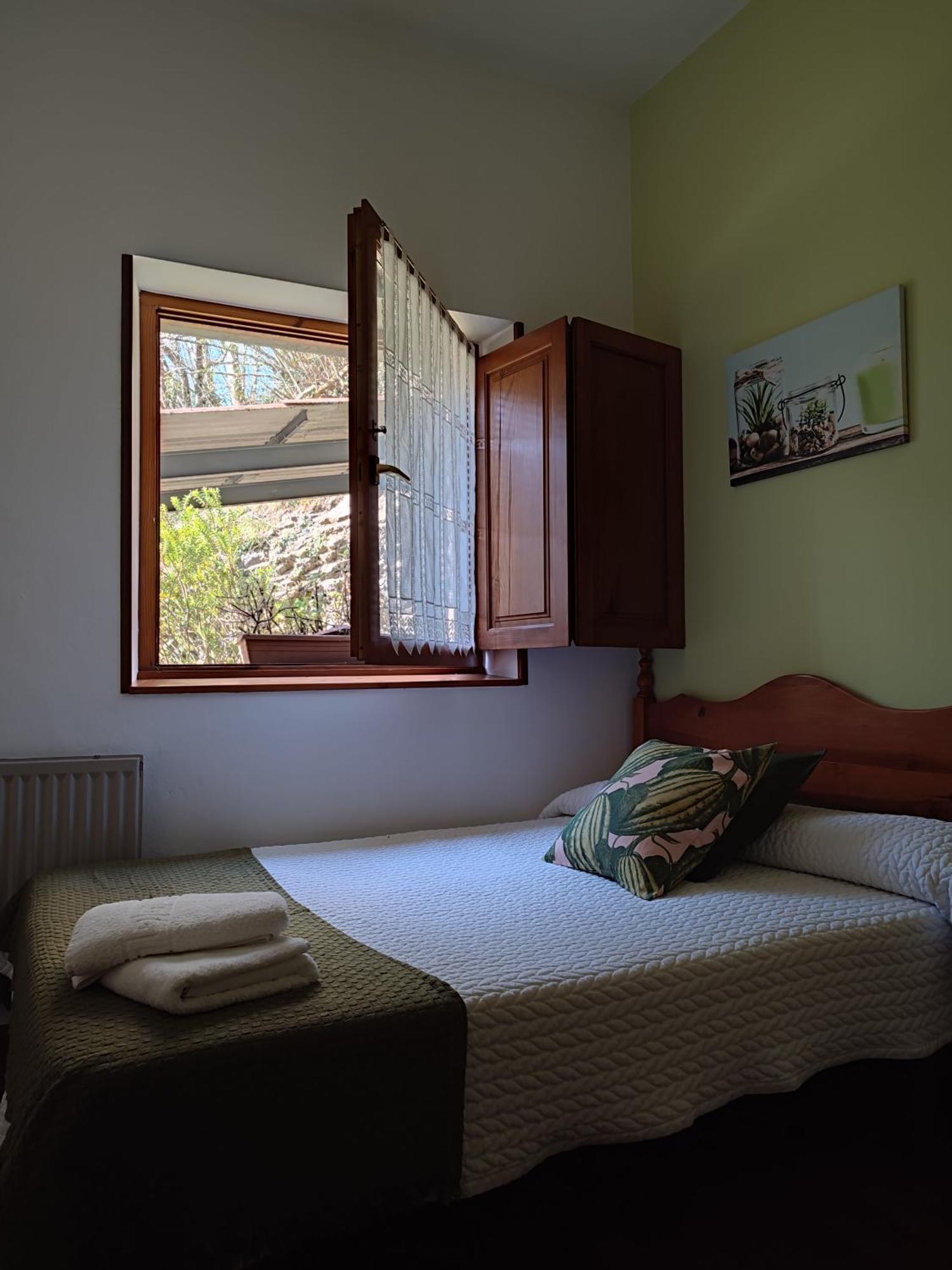 La Salmonera Cangas De Onis Caño Zimmer foto